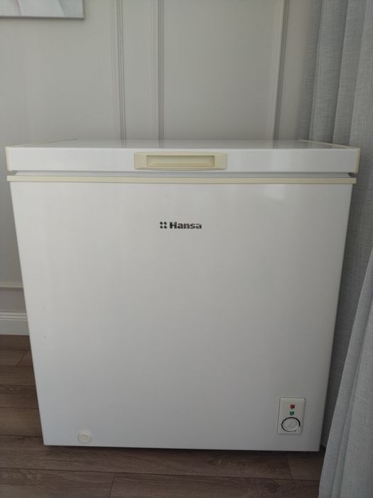 Морозильник Hansa