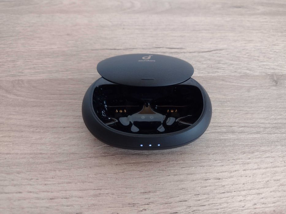 Soundcore Liberty 2 Pro заряден кейс