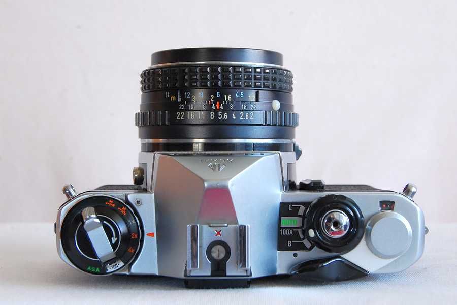 Pentax me cu obiectiv smc pentax m 2 50, aparat foto film clasic