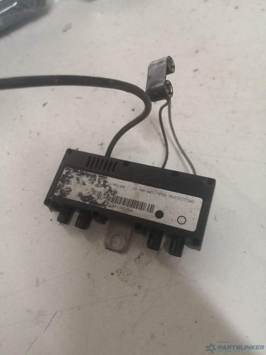 Amplificator antena PEUGEOT 407 (6D_) [ 2004 - > ] OEM 9647837380