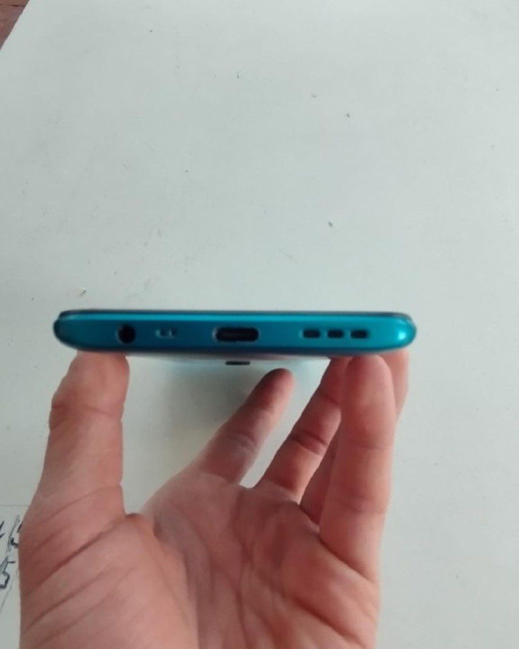 Redmi 9 3/32 sotiladi