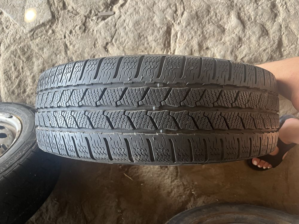Комплект гуми и джанти за бус – Continental 195/60 R16C