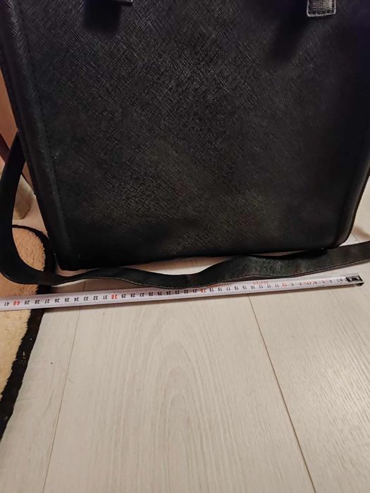 Geantă H&M laptop și acte