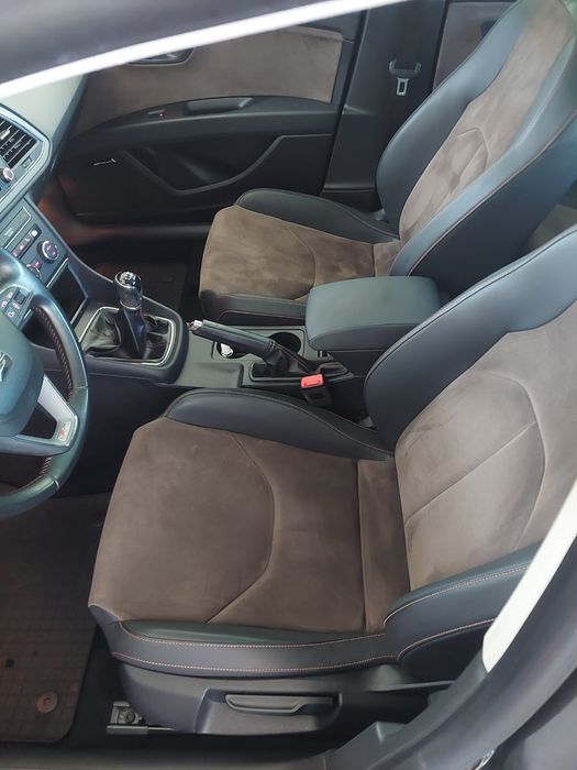 Seat Leon  2015  x princes