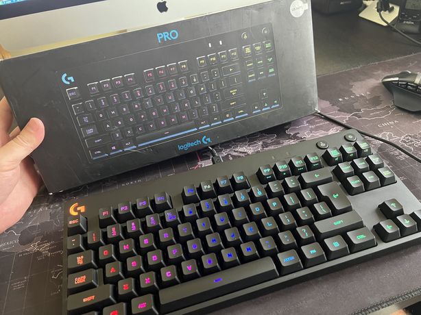 Tastatura mecanica Logitech G Pro RGB, iluminata tkl us int