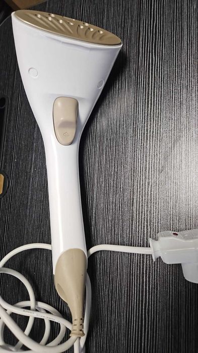 Fier Calcat Vertical PHILIPS Pentru CALATORIE