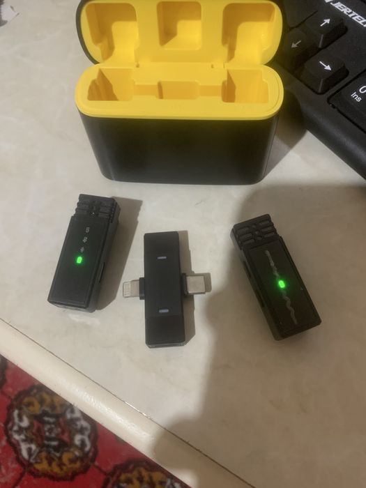 Петличка Микрафон для блоггевор