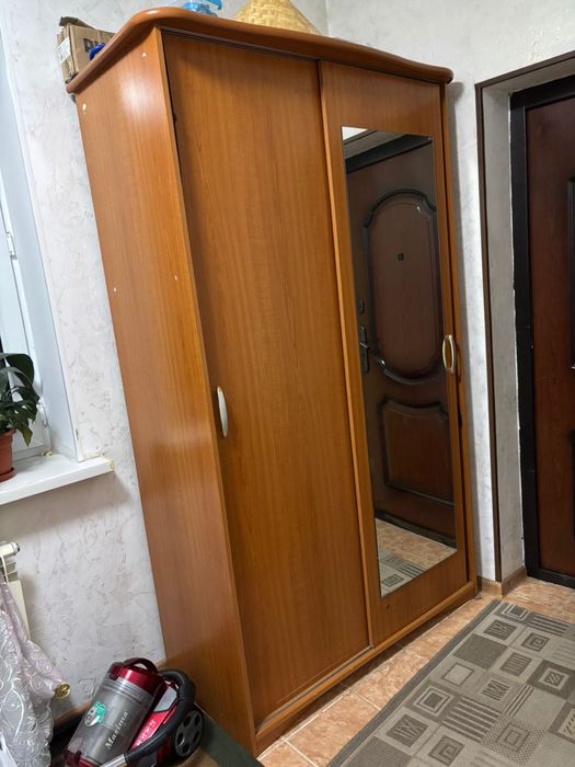 Шкаф для прихожей