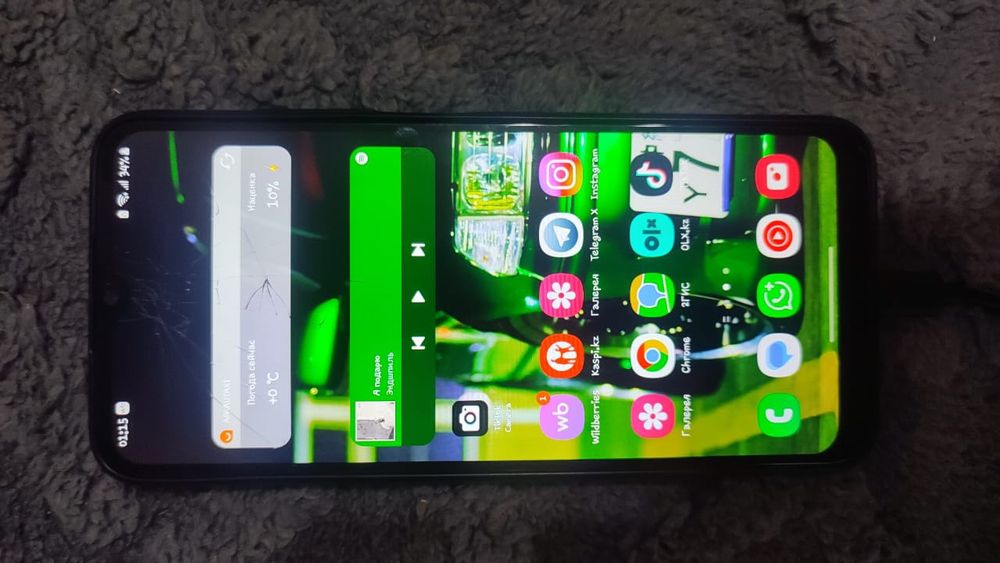 Продам телефон  Samsung Galaxy a03s