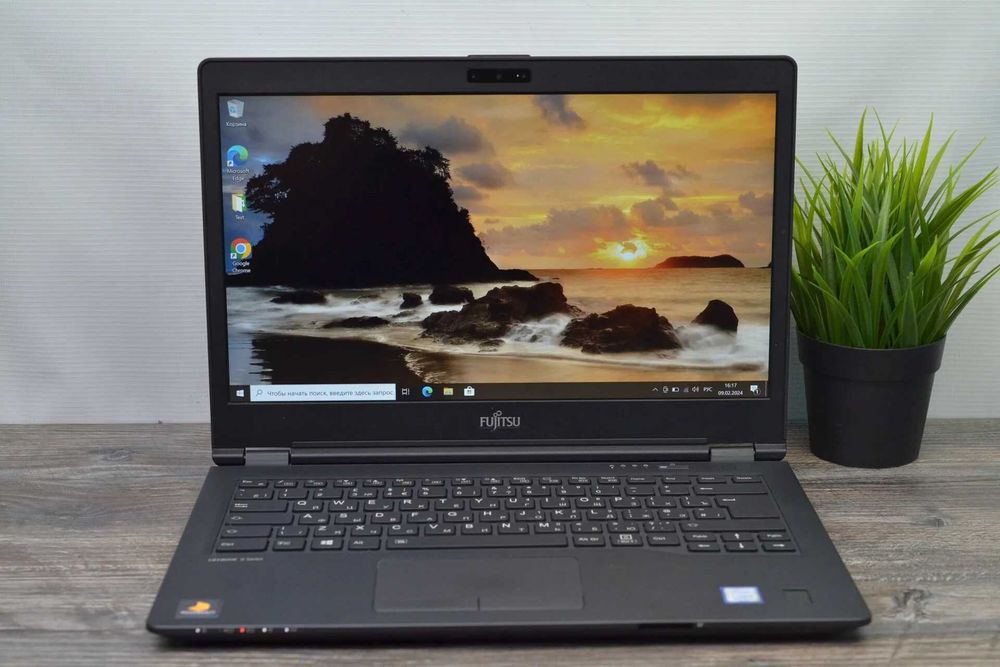 ltraBook Fujitsu U749 I5 8365U FHD SSD 256GB 8GB DDR4 Refurbished