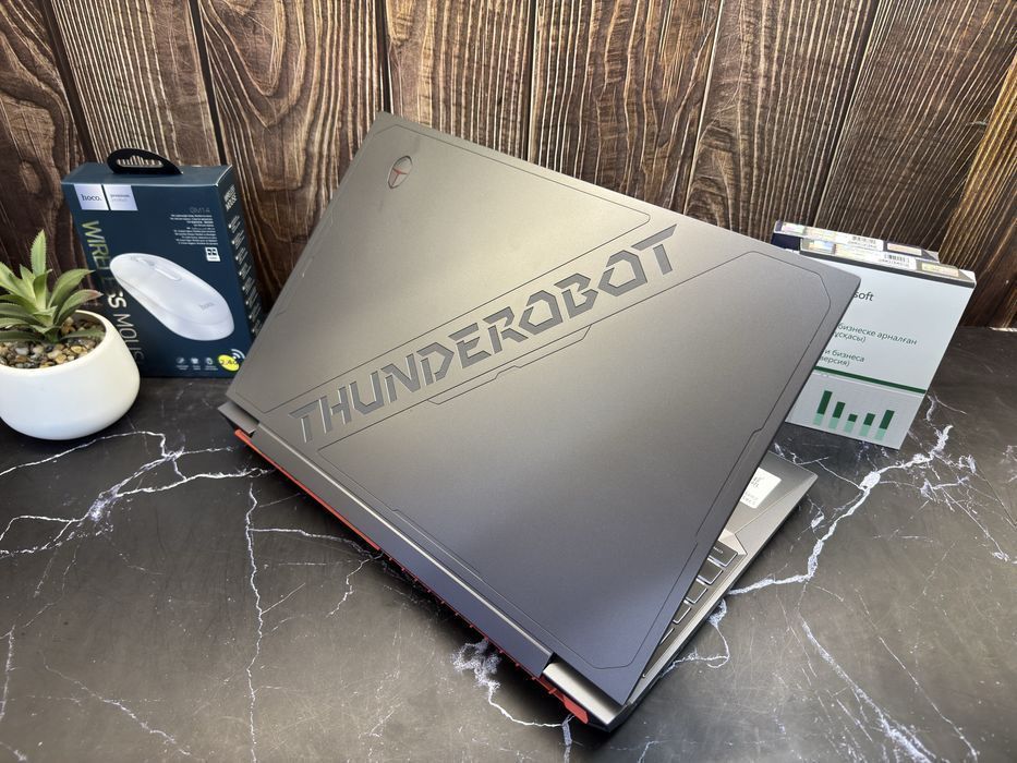 1381 Thunderobot /Core i5-13500H/16GB/512GB/RTX4050
