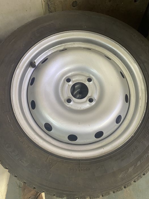 Шипы R15  в сборе с диском