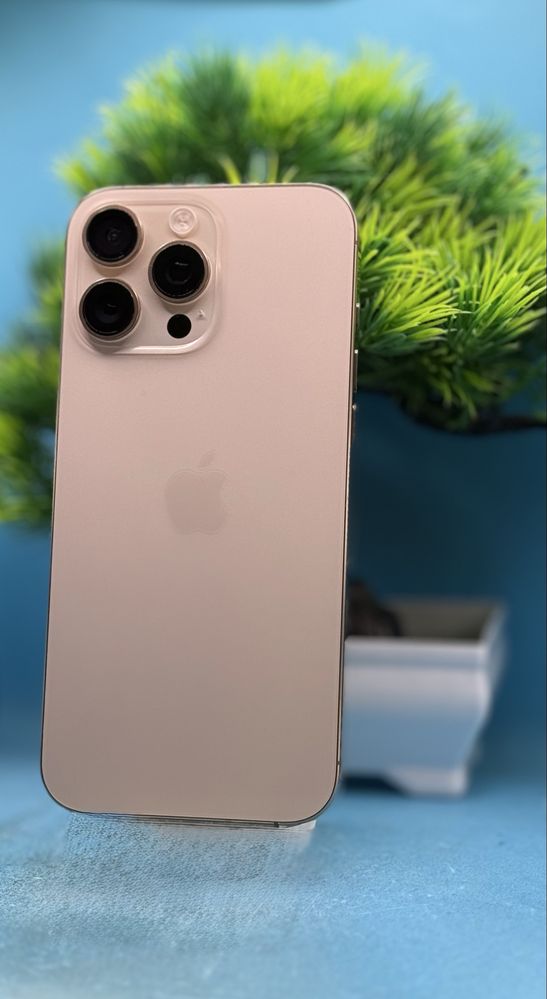ГАРАНЦИОНЕН!!! Apple iPhone 16 Pro Max, 256GB, 5G, Desert Titanium
