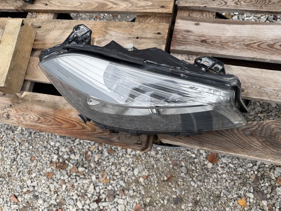 Фар Mercedes A Class W176