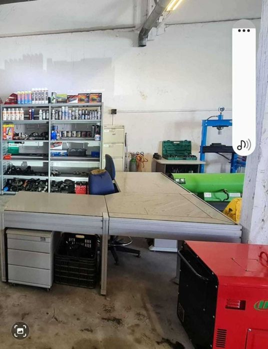 Birou metalic service