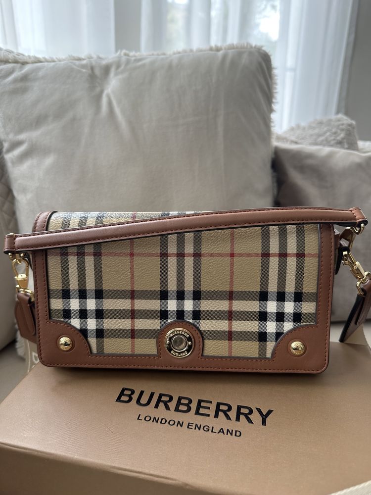 Оригинална дамска чанта  BURBERRY