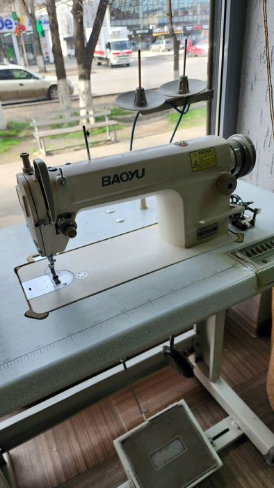 Продаётся промышленная швейная машина
