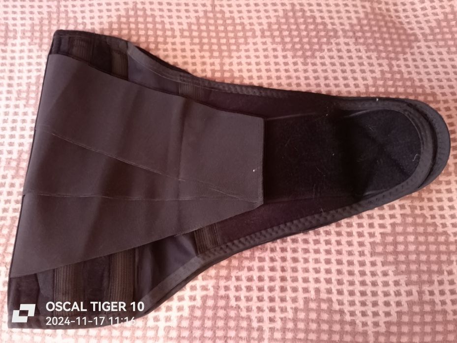Продам новый ортопедический корсет.