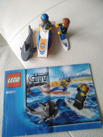 Vând lego City surfer
