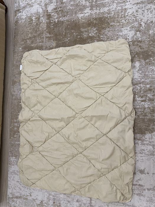 Одеяла детские 2 шт по 2000 каждое