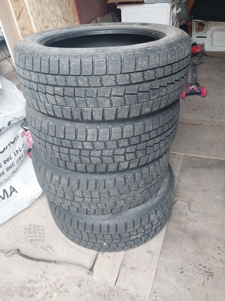 Резина Dunlop 215/55/R17 94Q