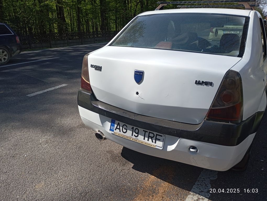 Vând Logan 1.4 benzina!!!