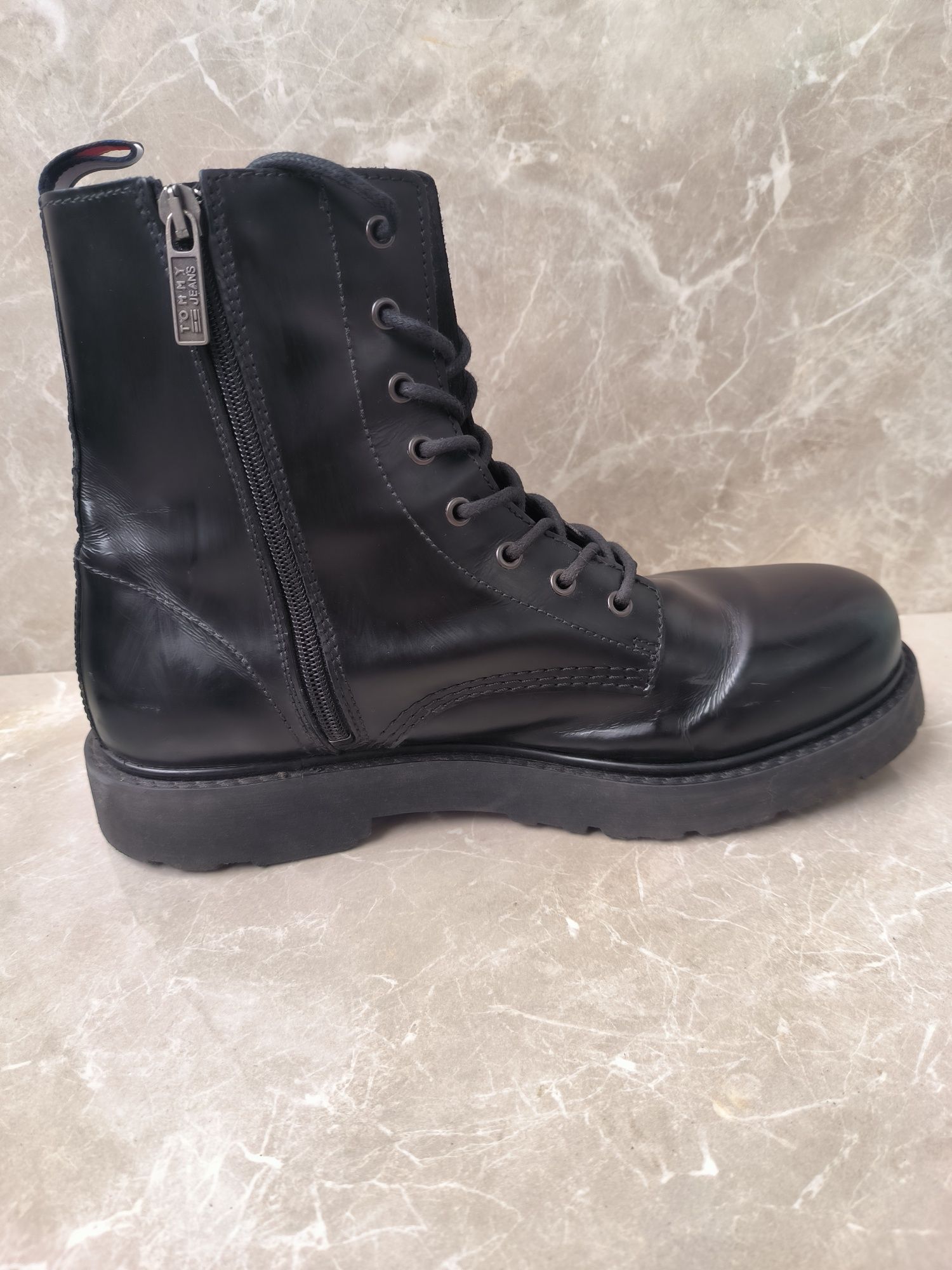 Tommy Hilfiger  leather boots mens номер 44