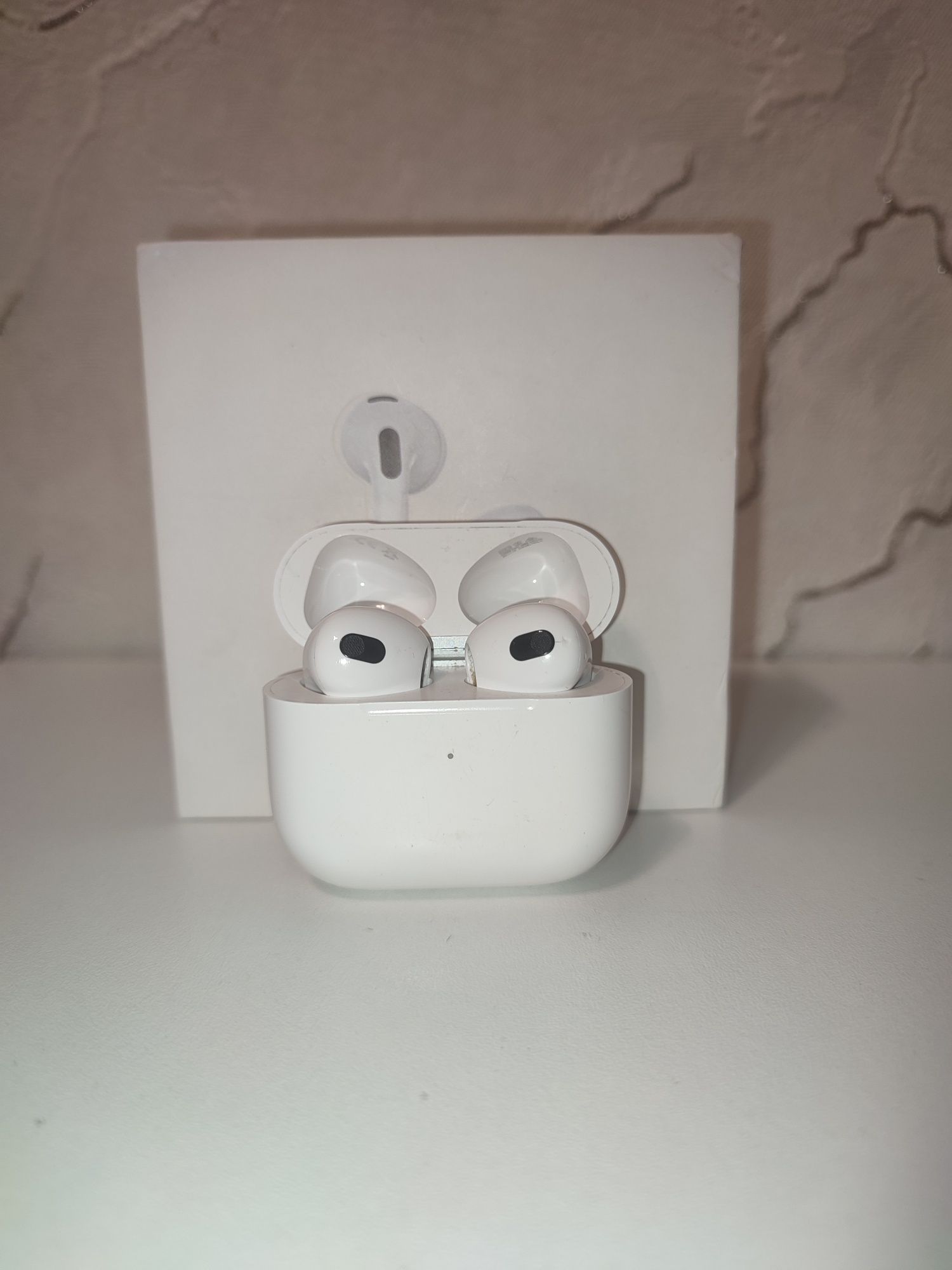 Продам airpods 3