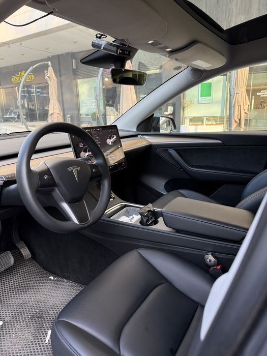 Tesla model y dual mator 0/100 5 secund