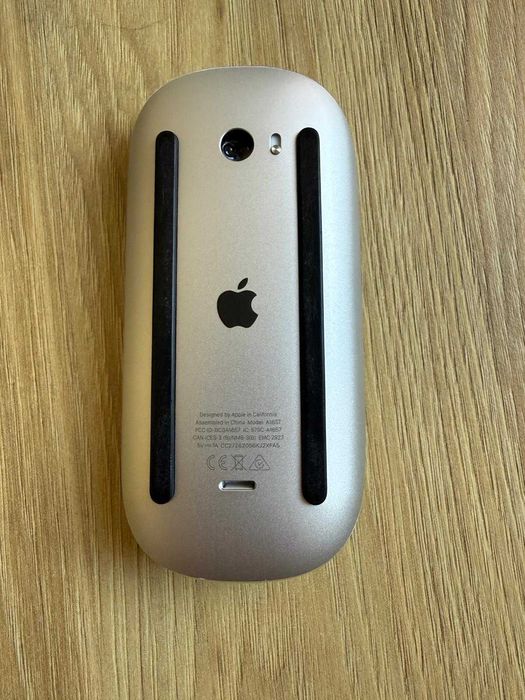 Apple Magic Mouse 2 A1657 + Cablu lightning