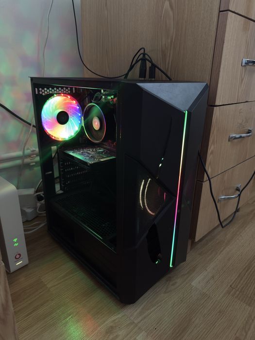 PC gaming complet- setup – Ryzen 3, RX550, 16GB RAM – pret negociabil