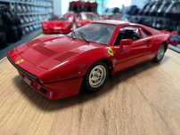 Метална колекционерска количка модел POLISTI  FERRARI  GTO 1984г.1:16