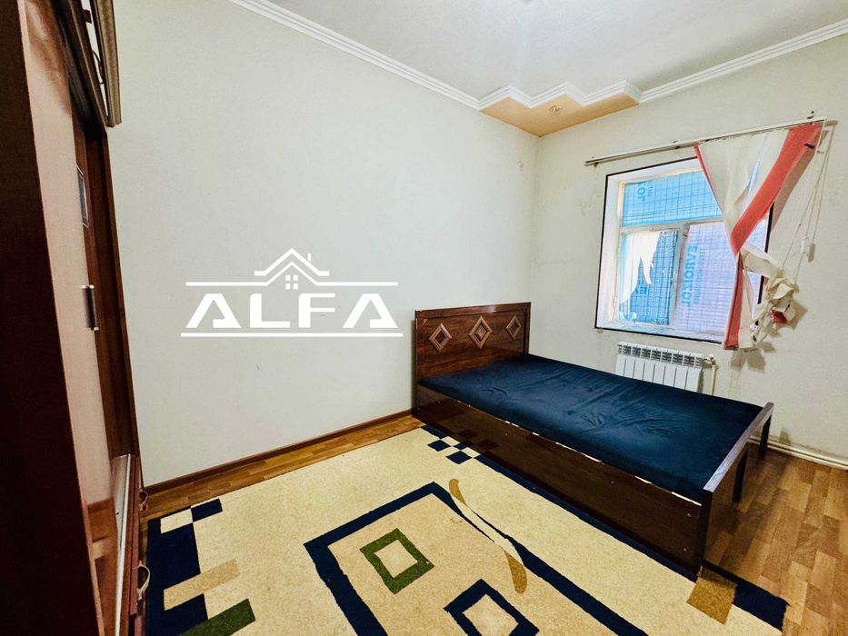 Buxoroda kvartira sotiladi 2 xonali 57m2 3-qavat