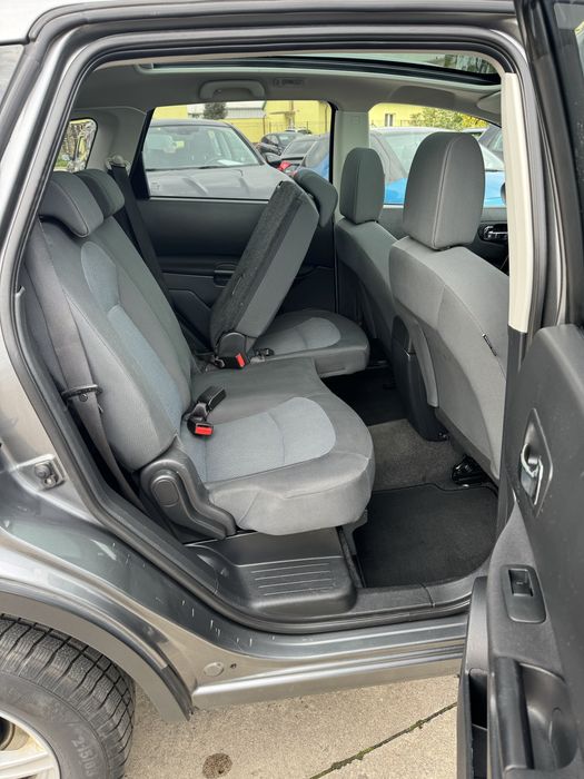 Nissan Quashqai 7 locuri 2013 Benzina1.6