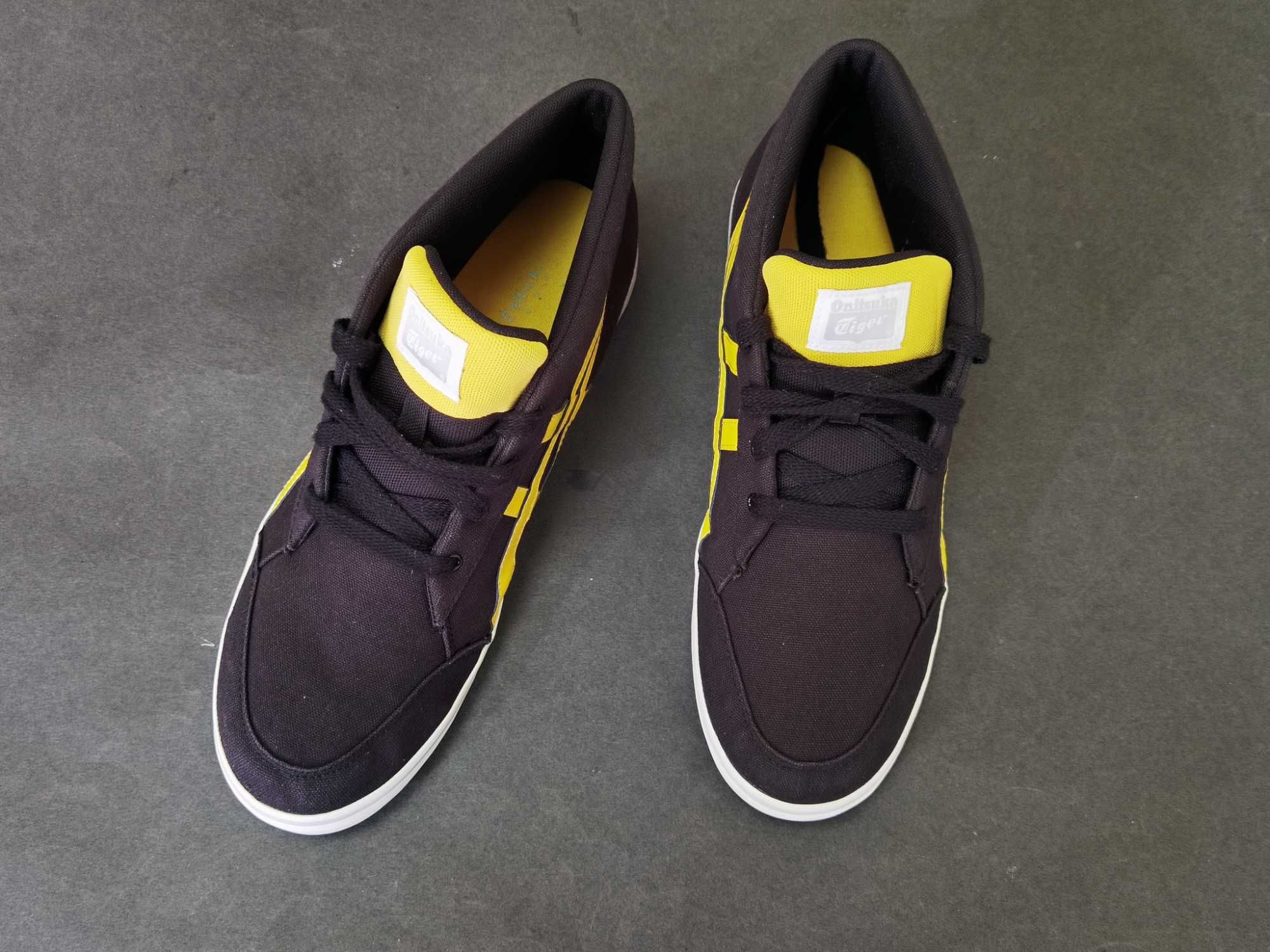 Adidasi Tenisi barbati 44 45  Ghete  ONITSUKA Tiger -indonesia  Ca NOI