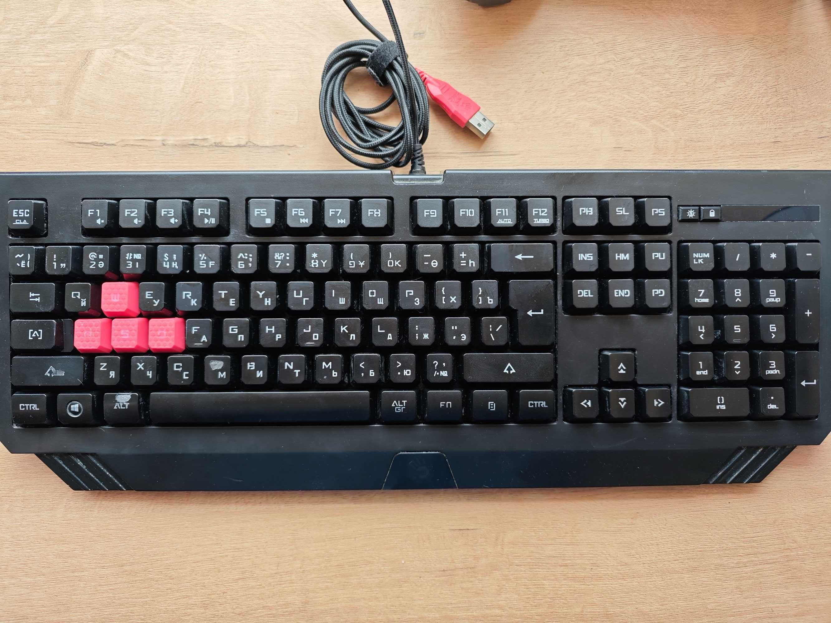 игровая клавиатура A4Tech Bloody B120N