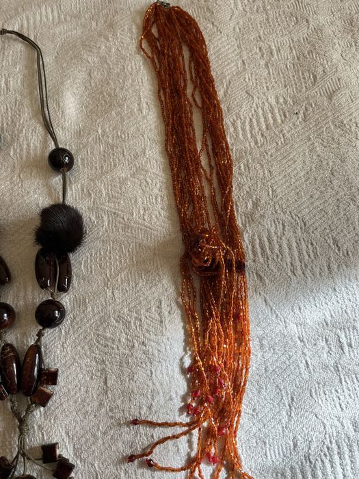 Колекция гердани, обеци, брошки