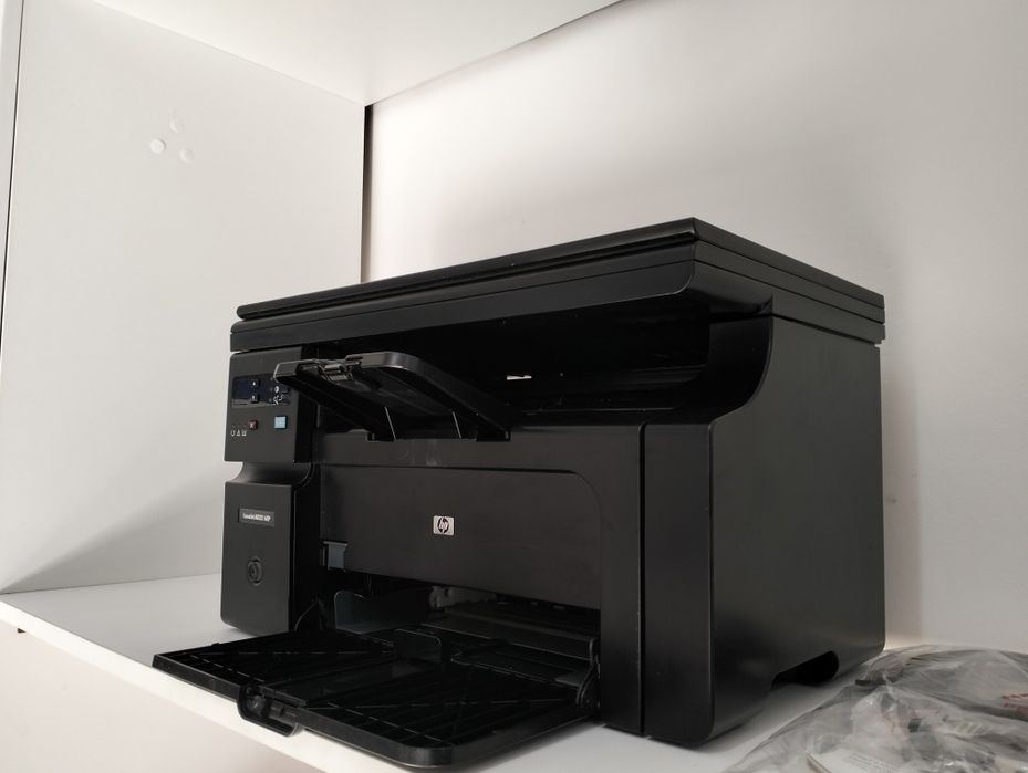 Продается МФУ HP MF1132