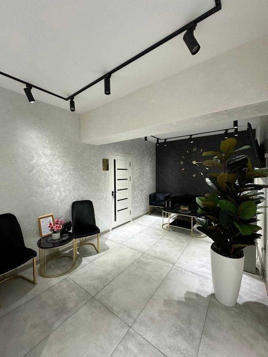 Продаётся помещение 103+80м2  Ориентир: Цум, Книжные ряды