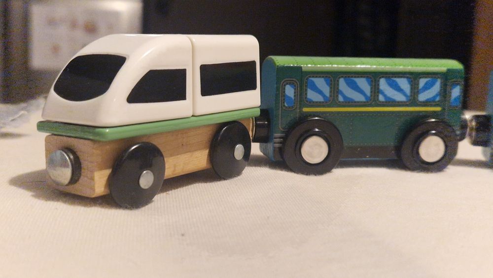 Магнитно влакче с 5 части