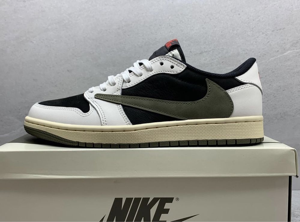 Travis Scott Air Jordan 1 Low OG "Olive”