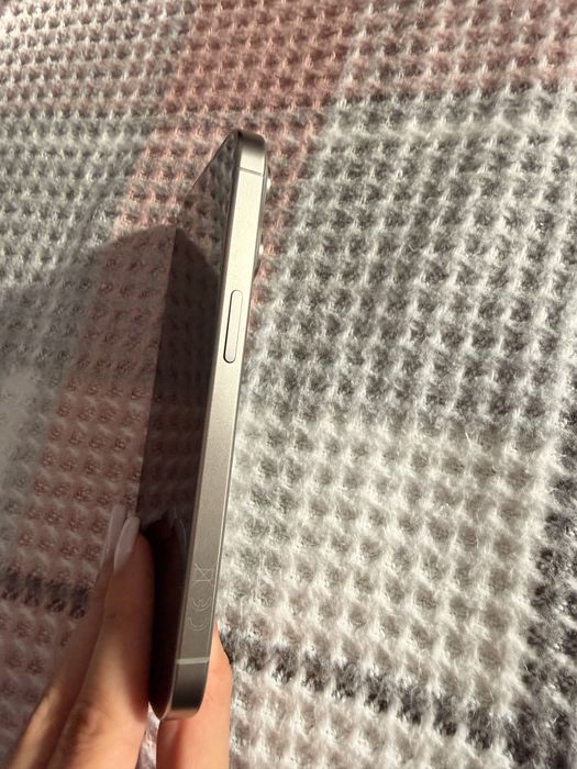 Iphone 15 pro 128 gb