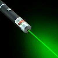 Laser Pointer Verde Profesional 500mW (Rază Maximă 5000 Metri)