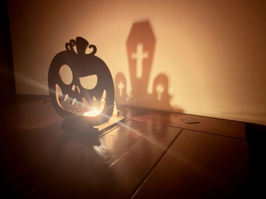 Suporturi de lumânări din lemn – Colecția Halloween Jack-o'-Lantern