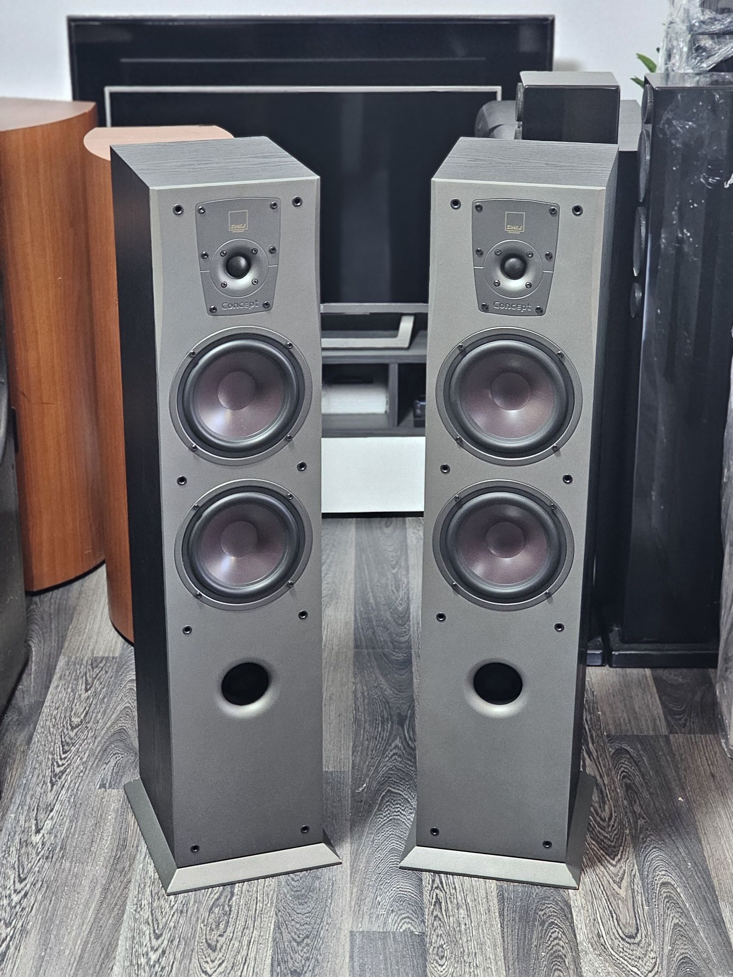 Boxe de podea Dali Concept 6