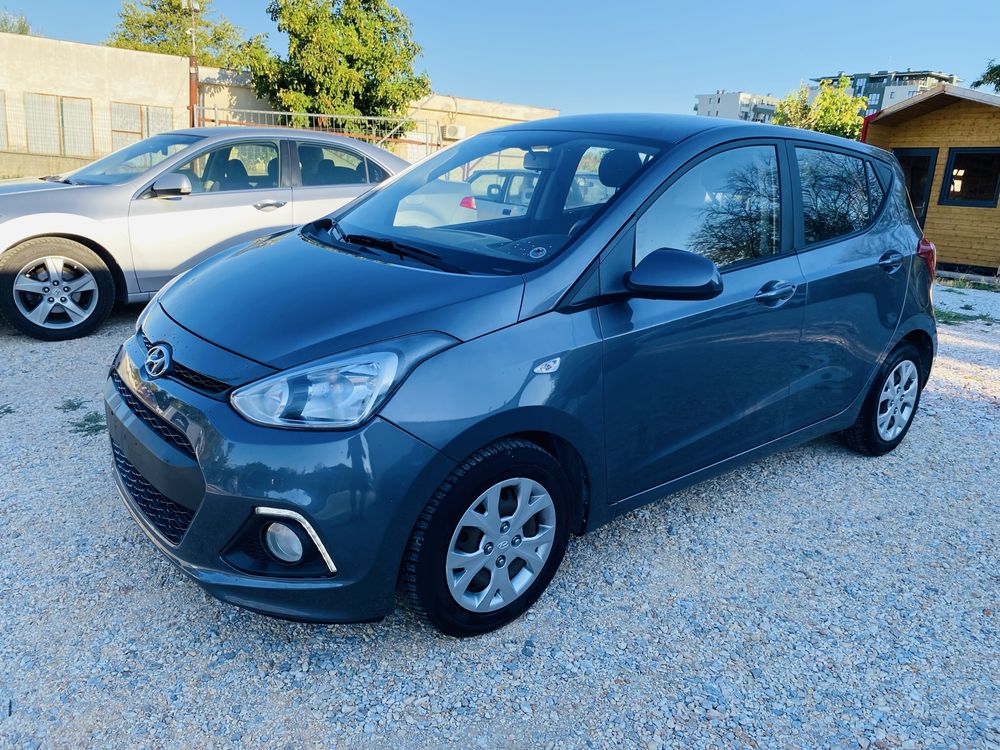 Продавам Hyundai i10