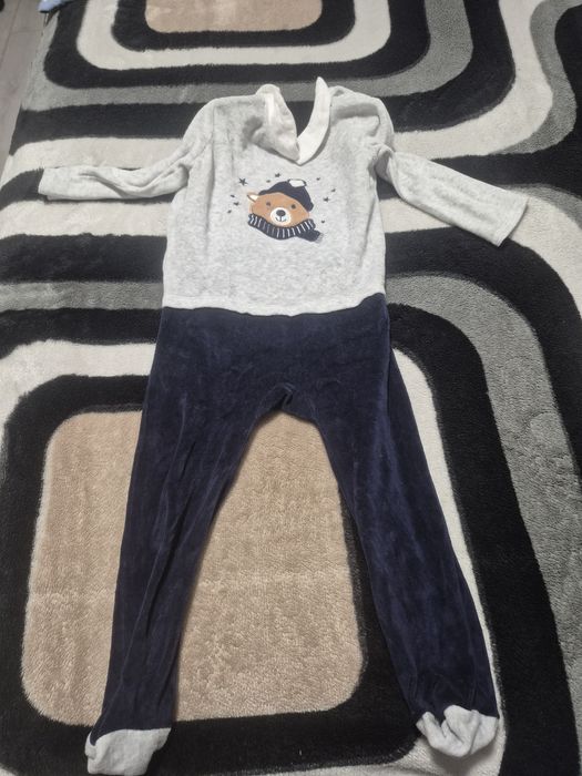 Compleu pentru copii de 36 luni sau 3 ani