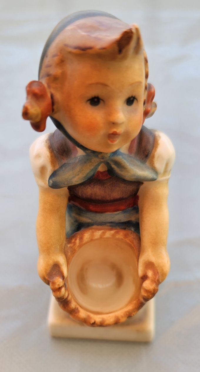 Goebel Hummel порцеланова фигура Little Helper, 73, 1973 г.