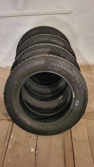 Зимние шипованные шины 225/60 R17