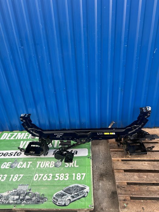 Trager Range Rover Dicovery Sport 2017